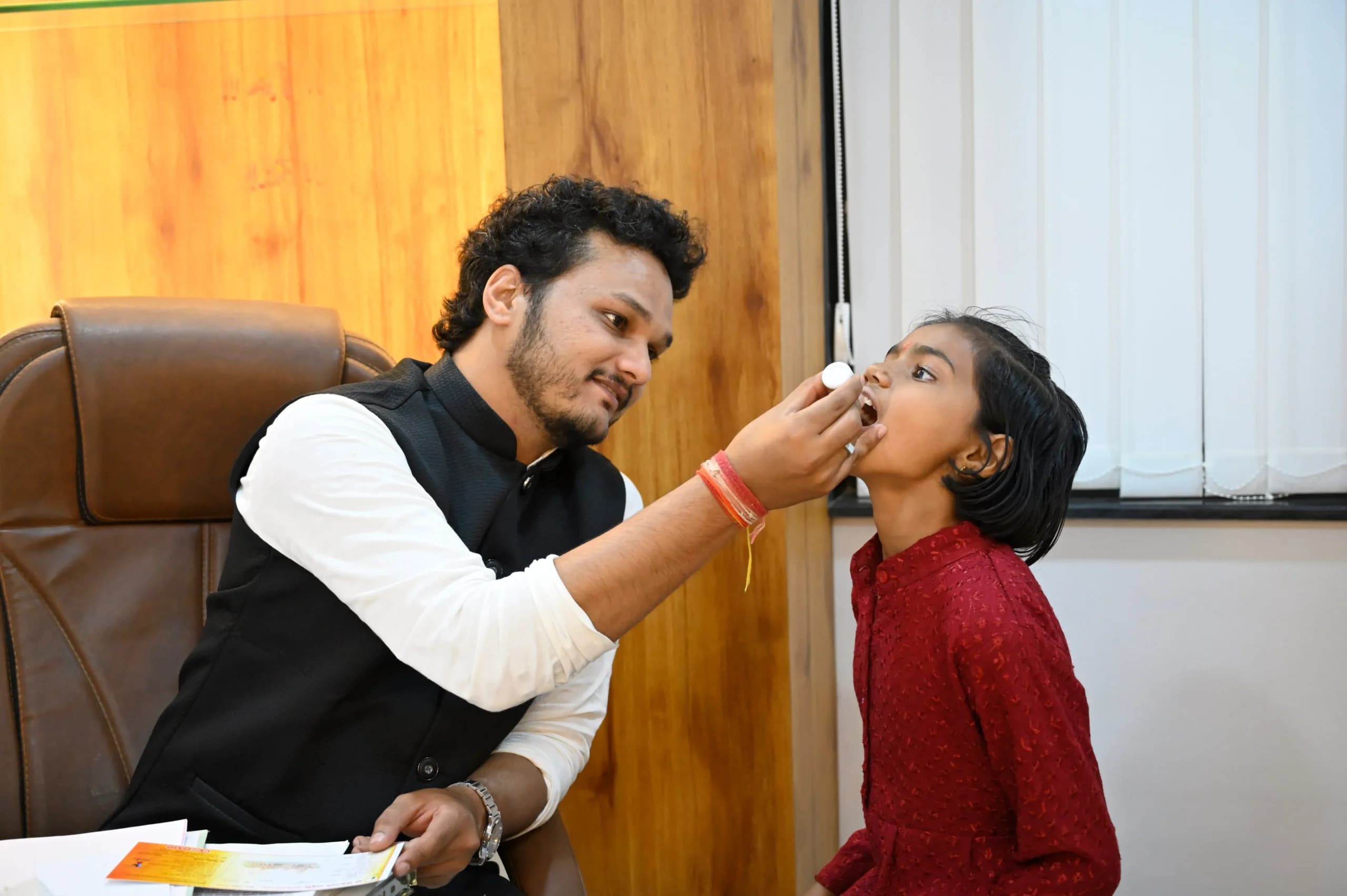 Dr. Kshitij Udasi — Ayurvedacharya — BAMS, DYND